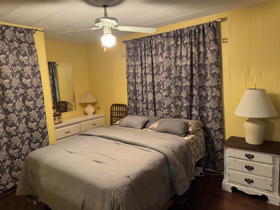 For Sale: $25,000 (2 beds, 2 baths, 1000 Square Feet)