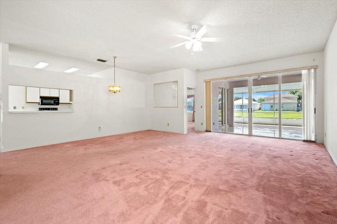 En Venta: $329,500 (2 camas, 2 baños, 1756 Pies cuadrados)