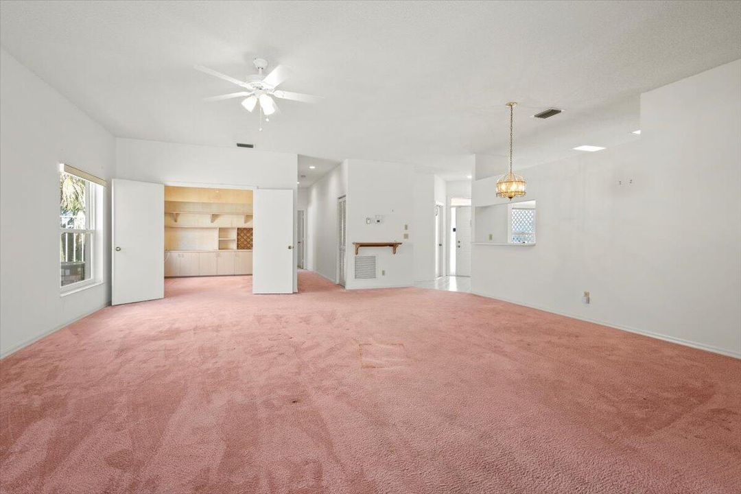 En Venta: $329,500 (2 camas, 2 baños, 1756 Pies cuadrados)