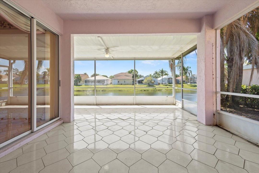 En Venta: $329,500 (2 camas, 2 baños, 1756 Pies cuadrados)