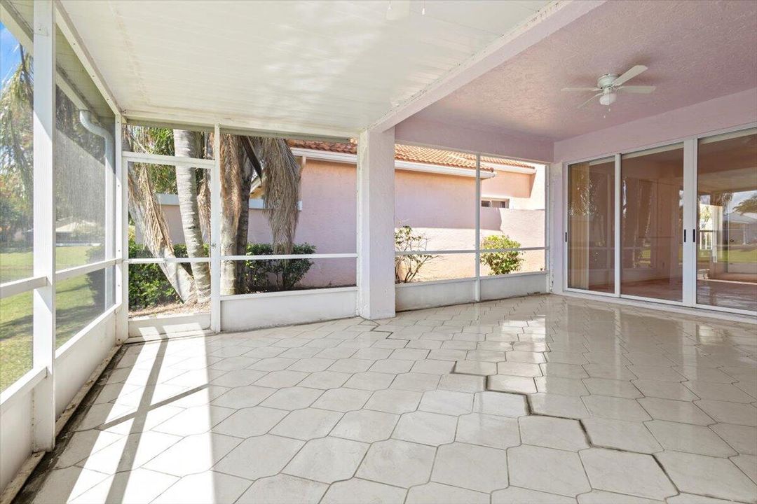 En Venta: $329,500 (2 camas, 2 baños, 1756 Pies cuadrados)