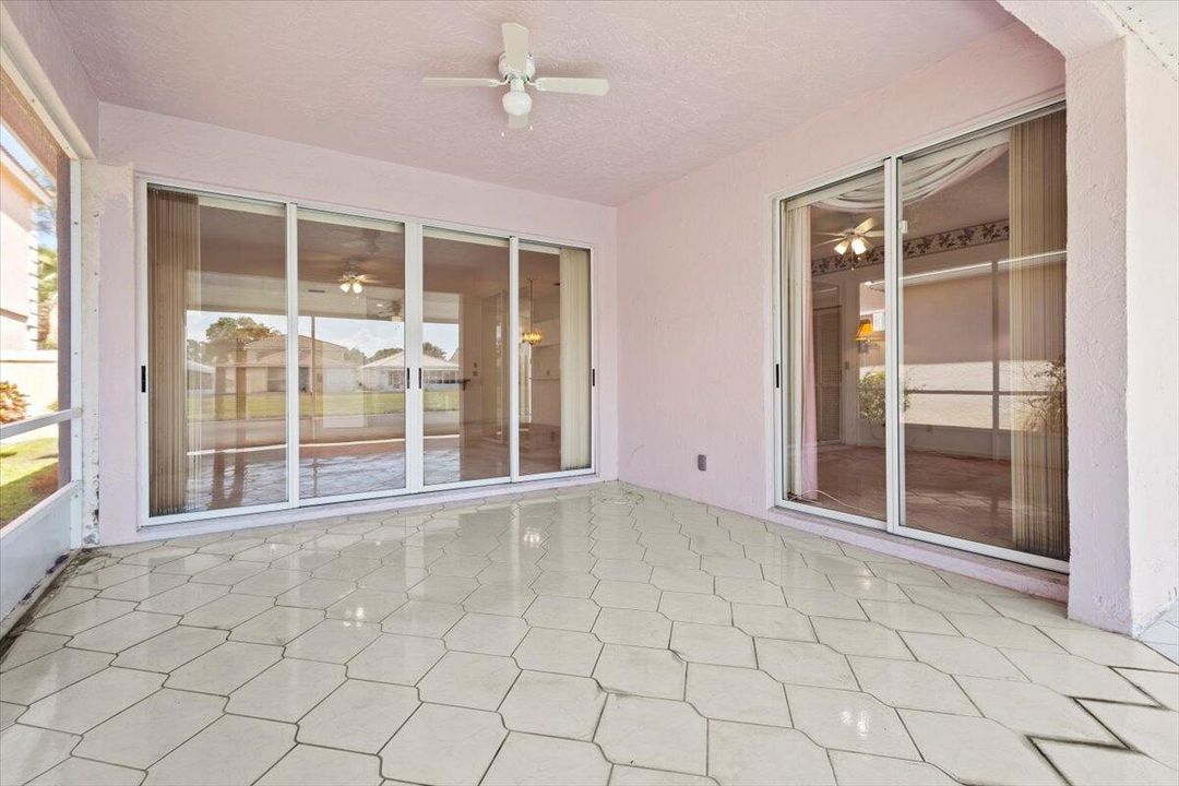 En Venta: $329,500 (2 camas, 2 baños, 1756 Pies cuadrados)