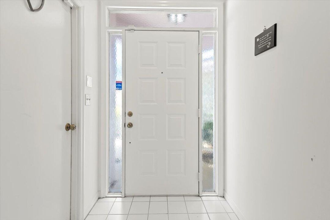 En Venta: $329,500 (2 camas, 2 baños, 1756 Pies cuadrados)