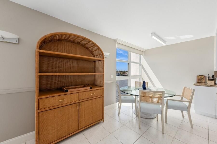 На продажу: $849,000 (2 спален, 2 ванн, 1482 Квадратных фут)