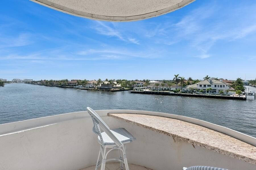 На продажу: $849,000 (2 спален, 2 ванн, 1482 Квадратных фут)