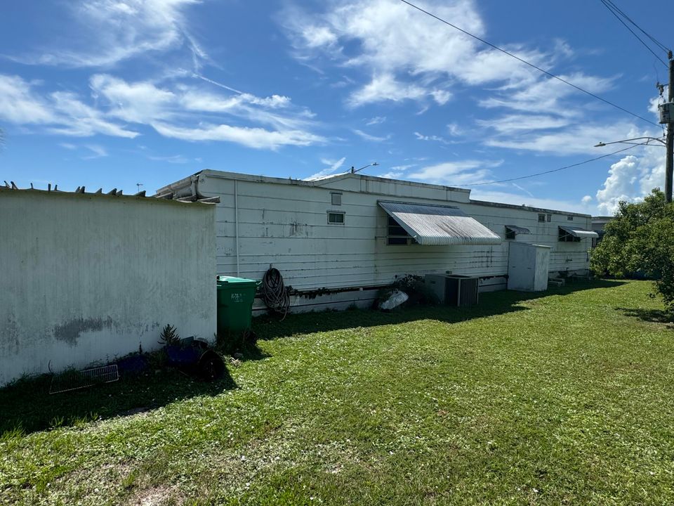 待售: $29,000 (2 贝兹, 1 浴室, 850 平方英尺)