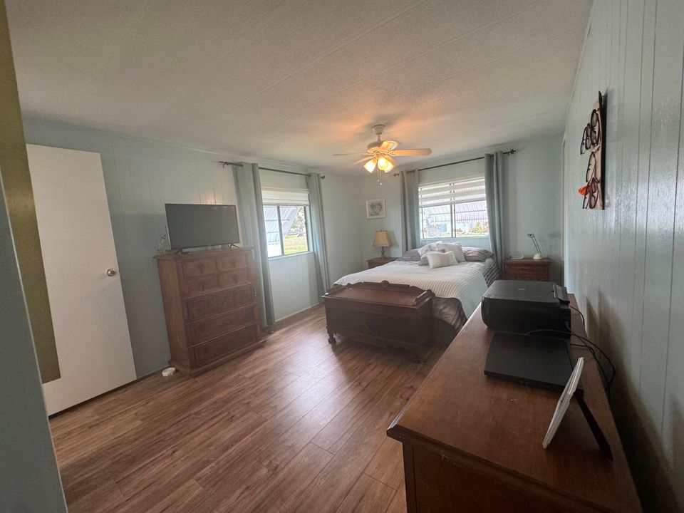 For Sale: $42,000 (2 beds, 2 baths, 1200 Square Feet)