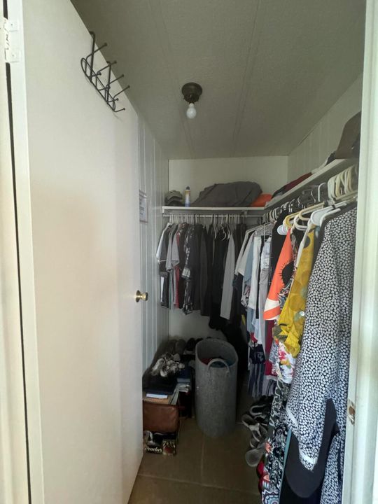 For Sale: $42,000 (2 beds, 2 baths, 1200 Square Feet)