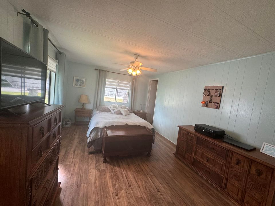 For Sale: $42,000 (2 beds, 2 baths, 1200 Square Feet)