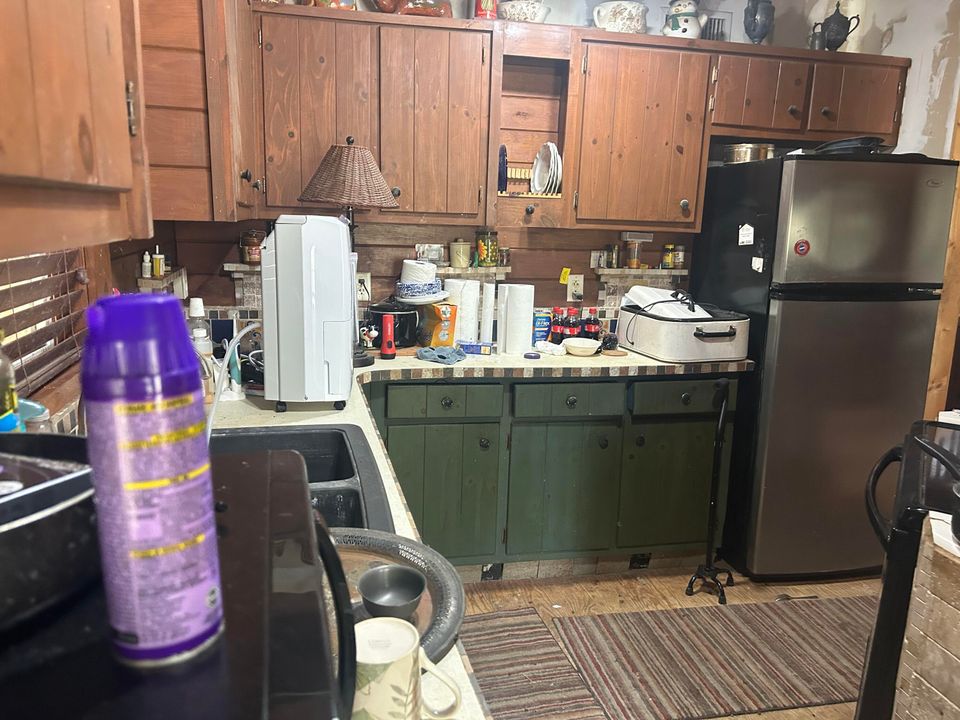 Activo con contrato: $635,000 (1 camas, 1 baños, 2144 Pies cuadrados)