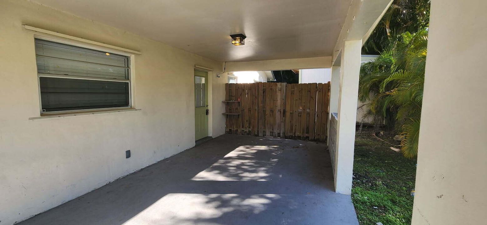 For Sale: $564,900 (0 beds, 0 baths, 1960 Square Feet)