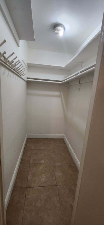 For Sale: $564,900 (0 beds, 0 baths, 1960 Square Feet)