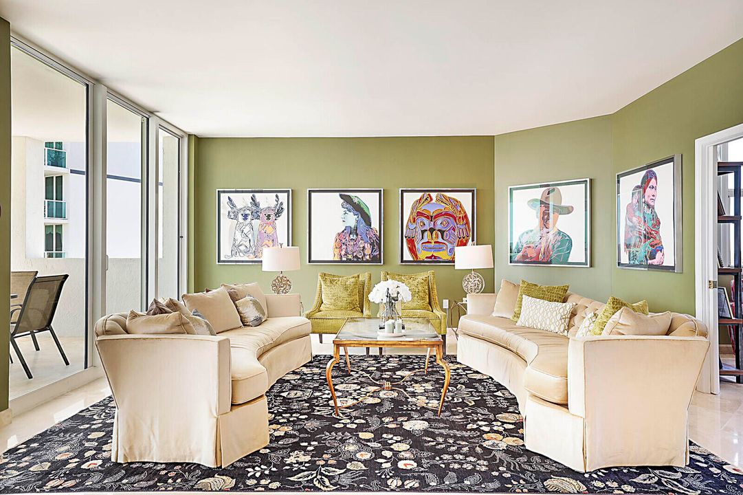 Active With Contract: $1,795,000 (3 beds, 3 baths, 2254 Square Feet)