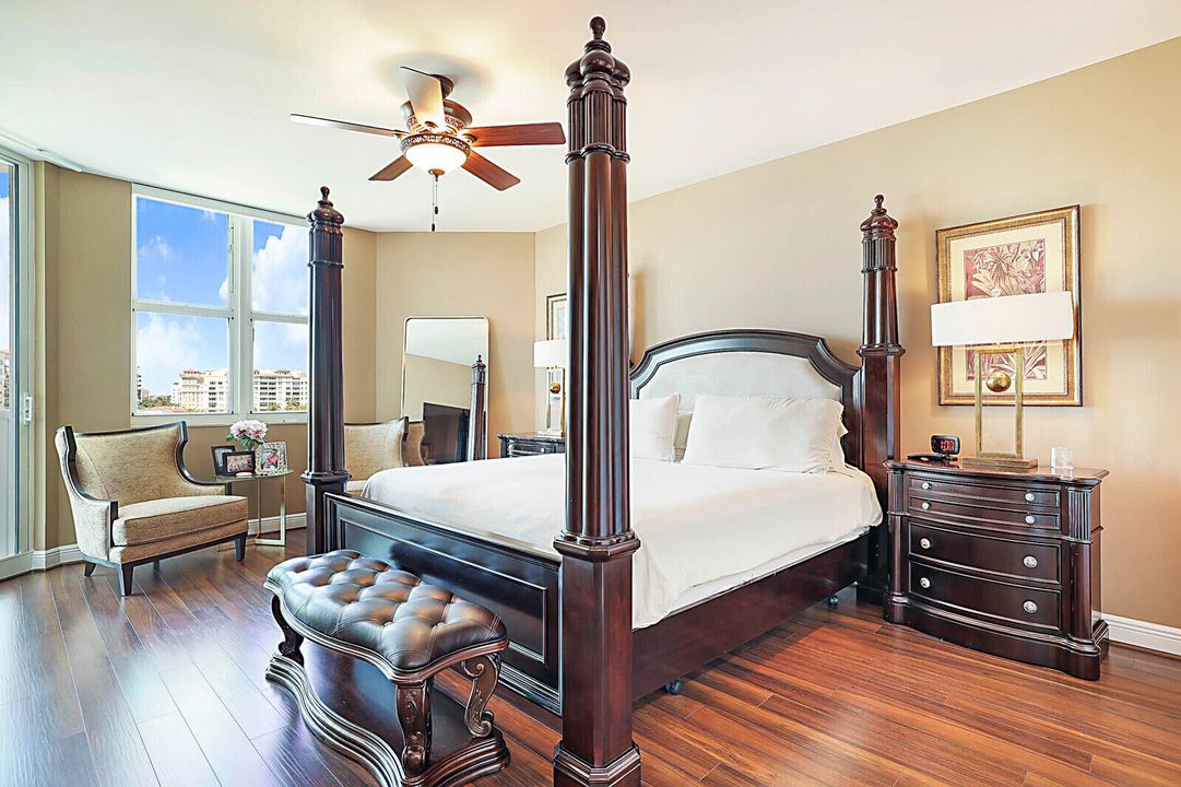 Active With Contract: $1,795,000 (3 beds, 3 baths, 2254 Square Feet)