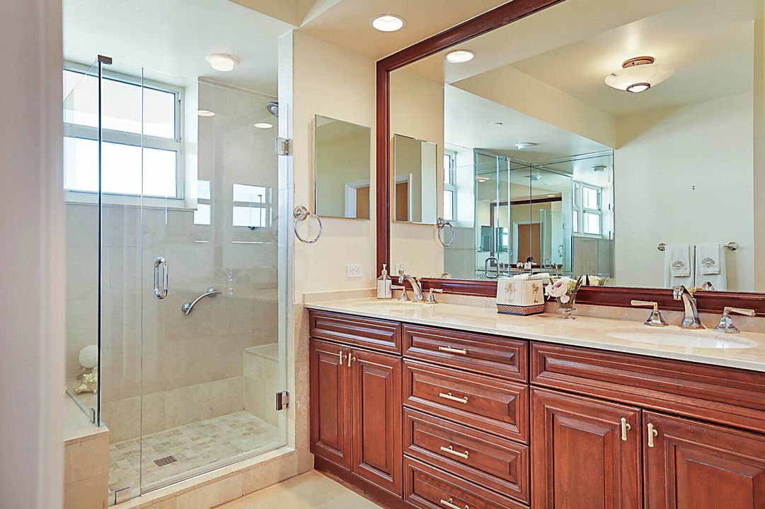 Active With Contract: $1,795,000 (3 beds, 3 baths, 2254 Square Feet)