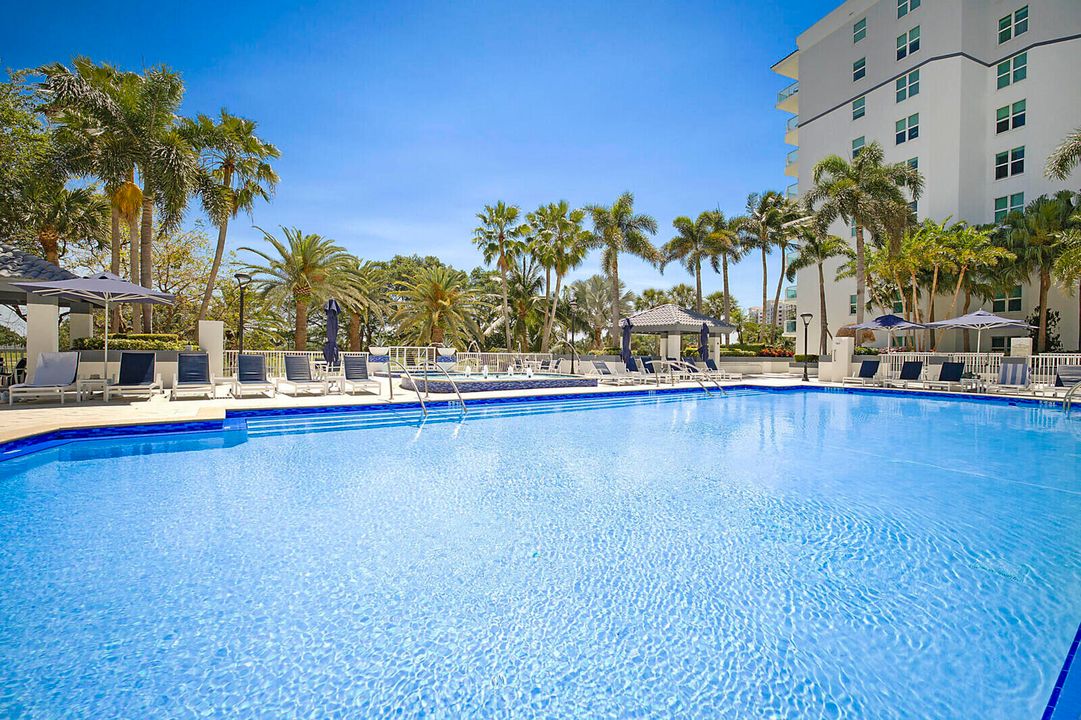 Active With Contract: $1,795,000 (3 beds, 3 baths, 2254 Square Feet)