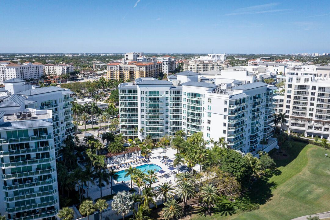 Active With Contract: $1,795,000 (3 beds, 3 baths, 2254 Square Feet)