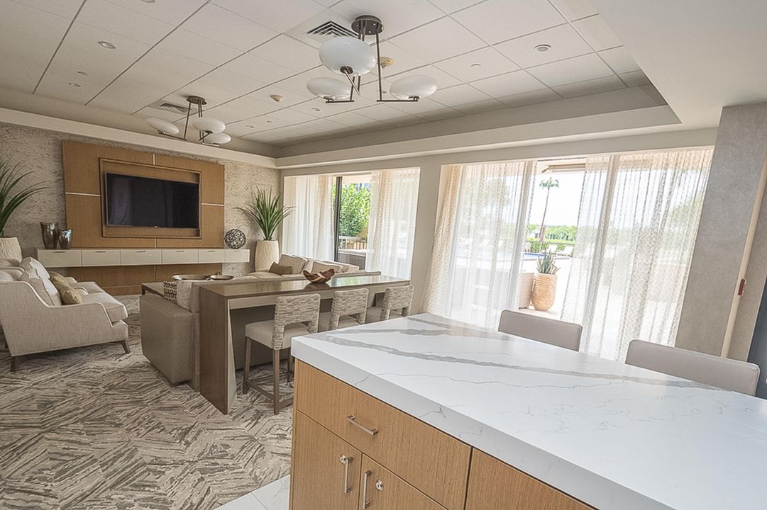 待售: $925,000 (3 贝兹, 3 浴室, 2006 平方英尺)