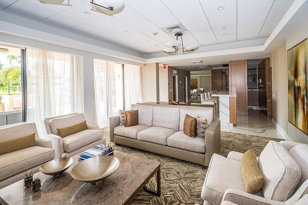 待售: $925,000 (3 贝兹, 3 浴室, 2006 平方英尺)