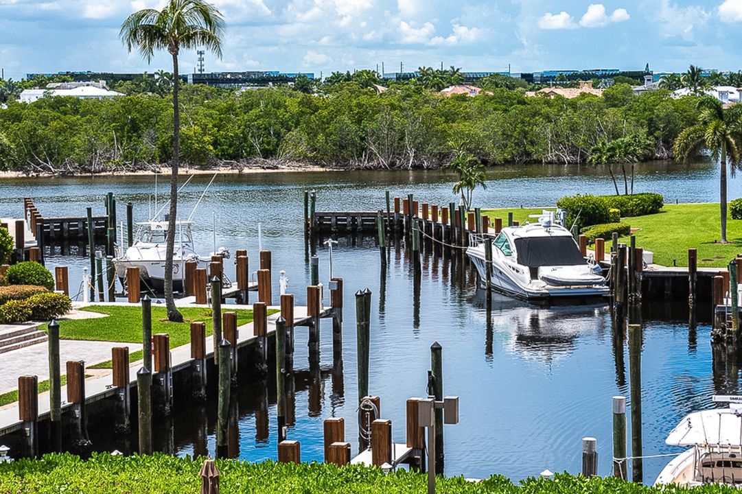 待售: $925,000 (3 贝兹, 3 浴室, 2006 平方英尺)