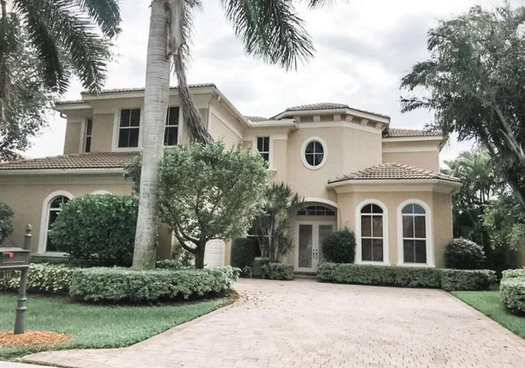 Recientemente alquilado: $24,900 (5 camas, 5 baños, 4042 Pies cuadrados)