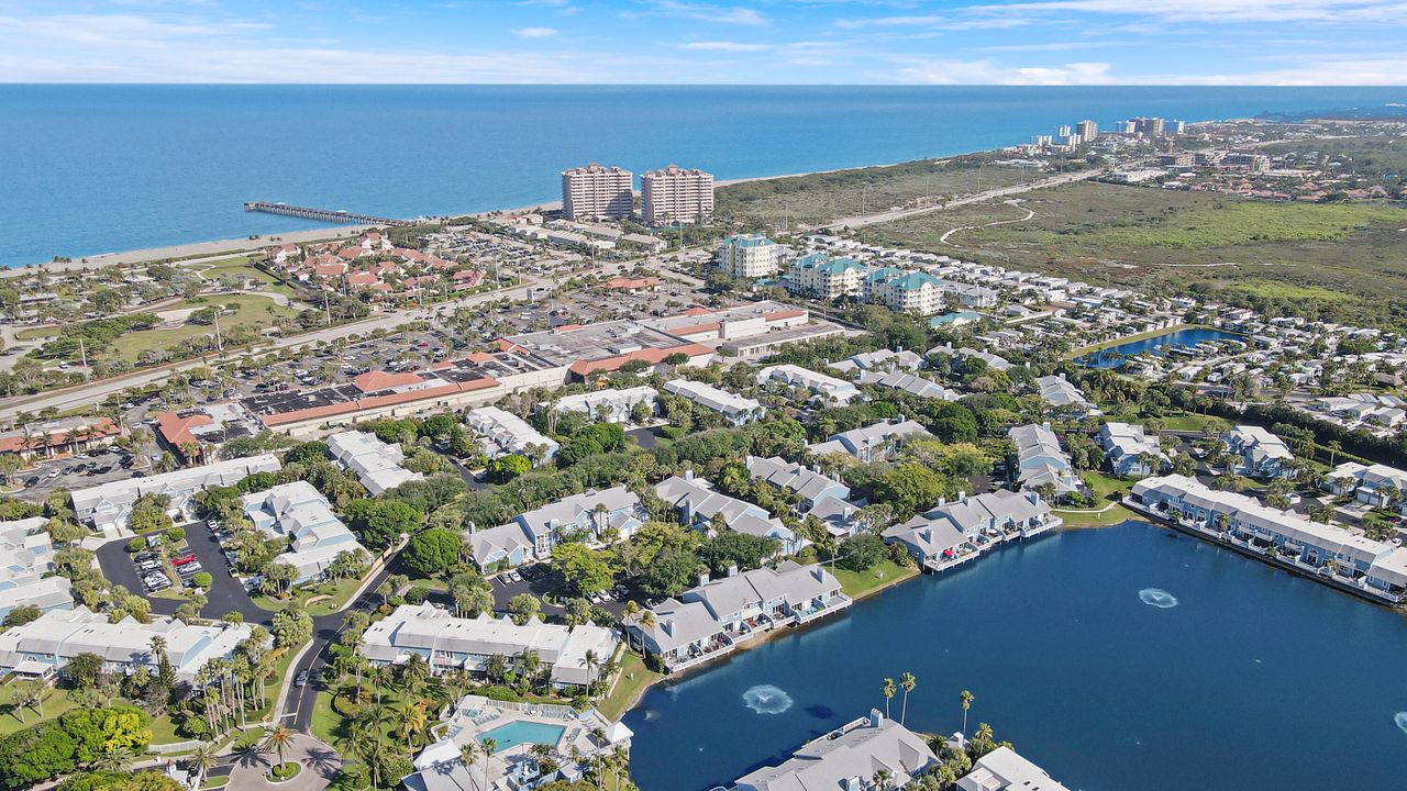 待售: $600,000 (2 贝兹, 2 浴室, 1279 平方英尺)