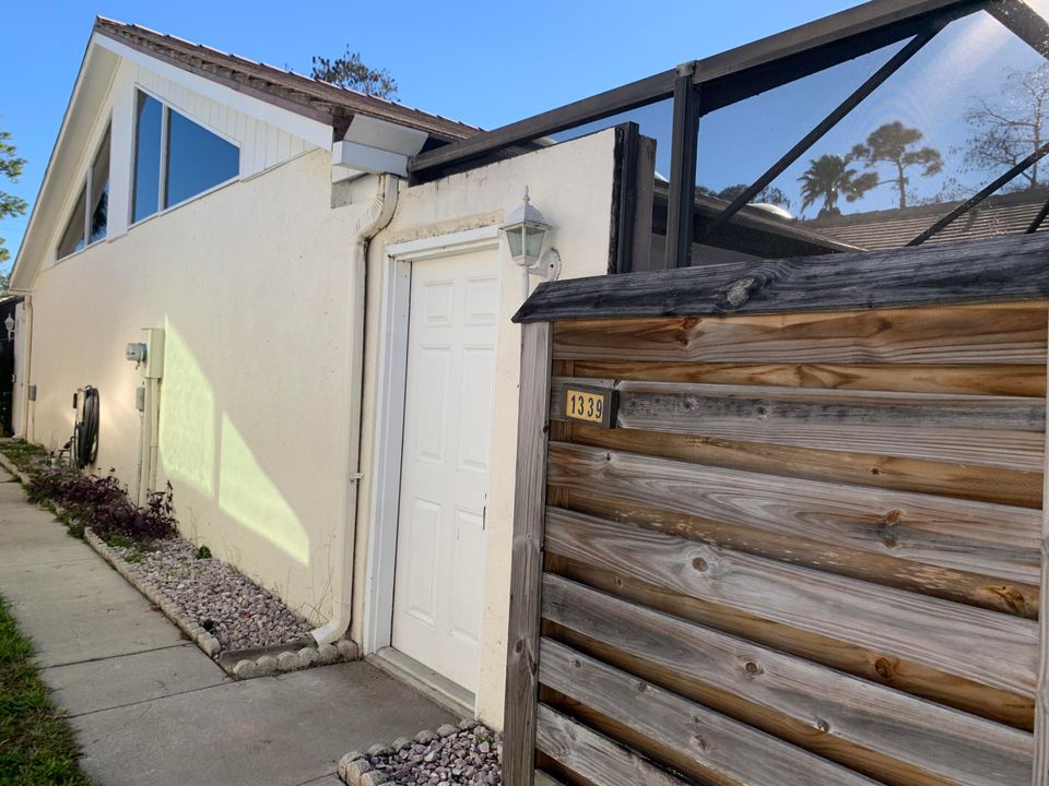 En Renta: $2,700 (2 camas, 2 baños, 1054 Pies cuadrados)