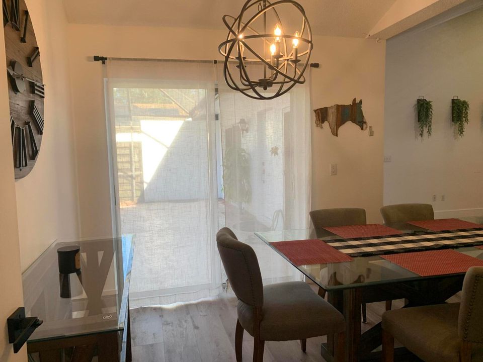 En Renta: $2,700 (2 camas, 2 baños, 1054 Pies cuadrados)