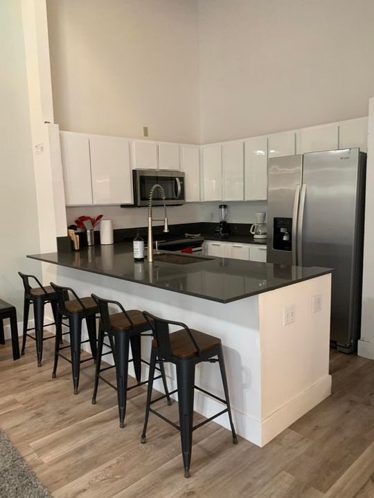 En Renta: $2,700 (2 camas, 2 baños, 1054 Pies cuadrados)