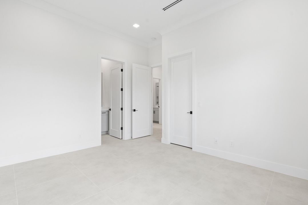 For Sale: $2,149,990 (3 beds, 3 baths, 3297 Square Feet)