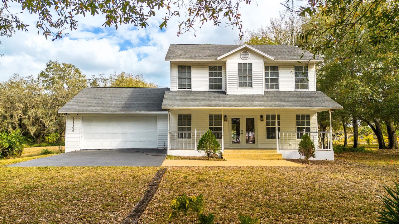 Recently Sold: $629,000 (3 beds, 2 baths, 1822 Square Feet)