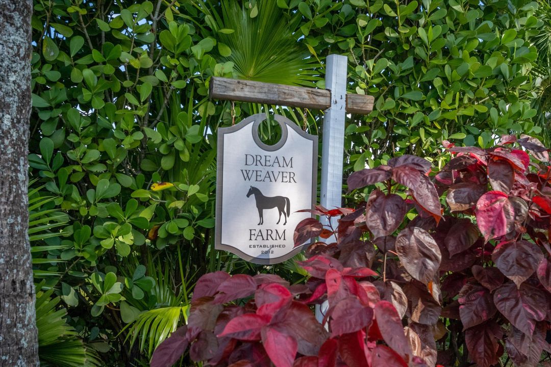 For Rent: $950 (0 beds, 0 baths, 2892 Square Feet)