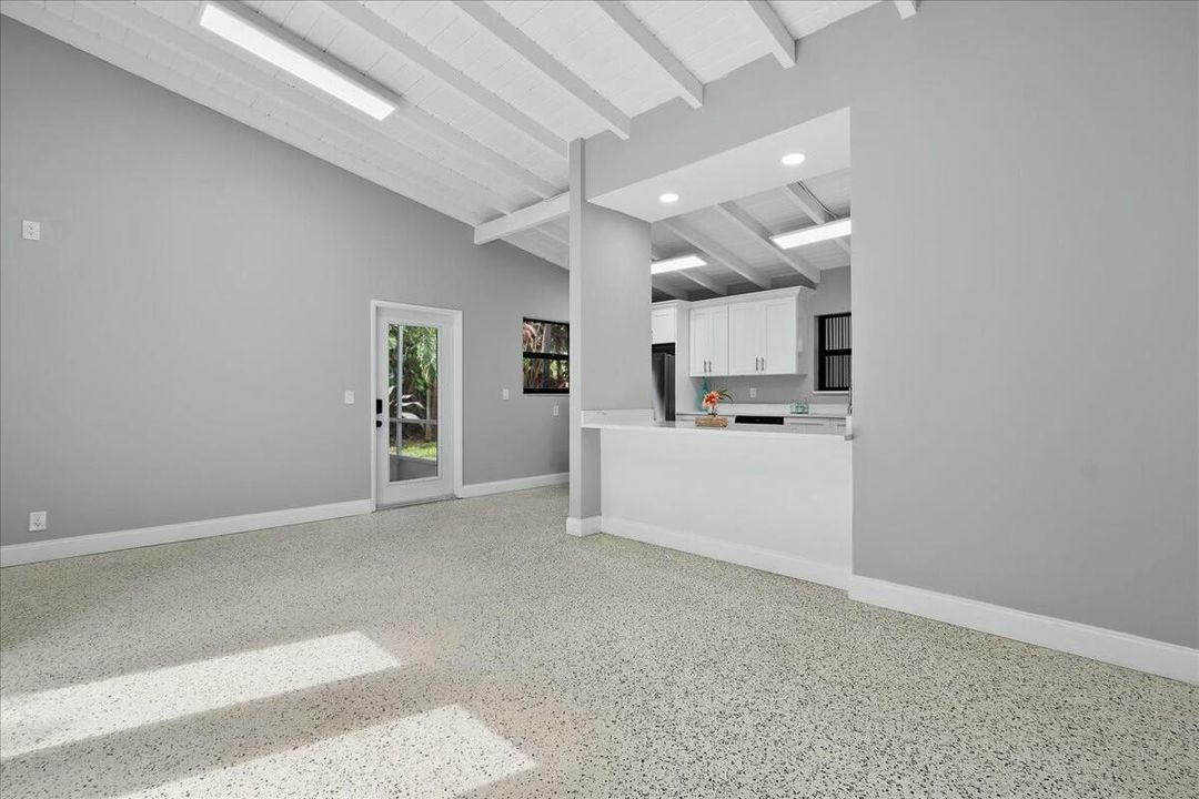 En Venta: $2,200,000 (0 camas, 0 baños, 2208 Pies cuadrados)