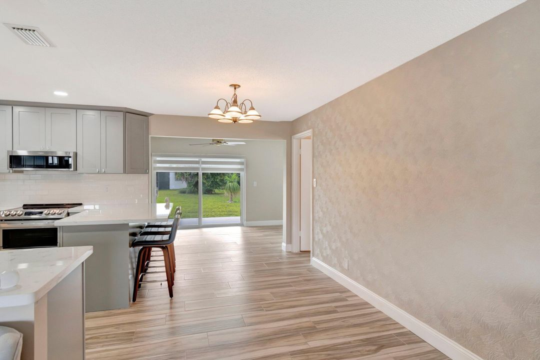 Activo con contrato: $365,000 (2 camas, 2 baños, 1624 Pies cuadrados)