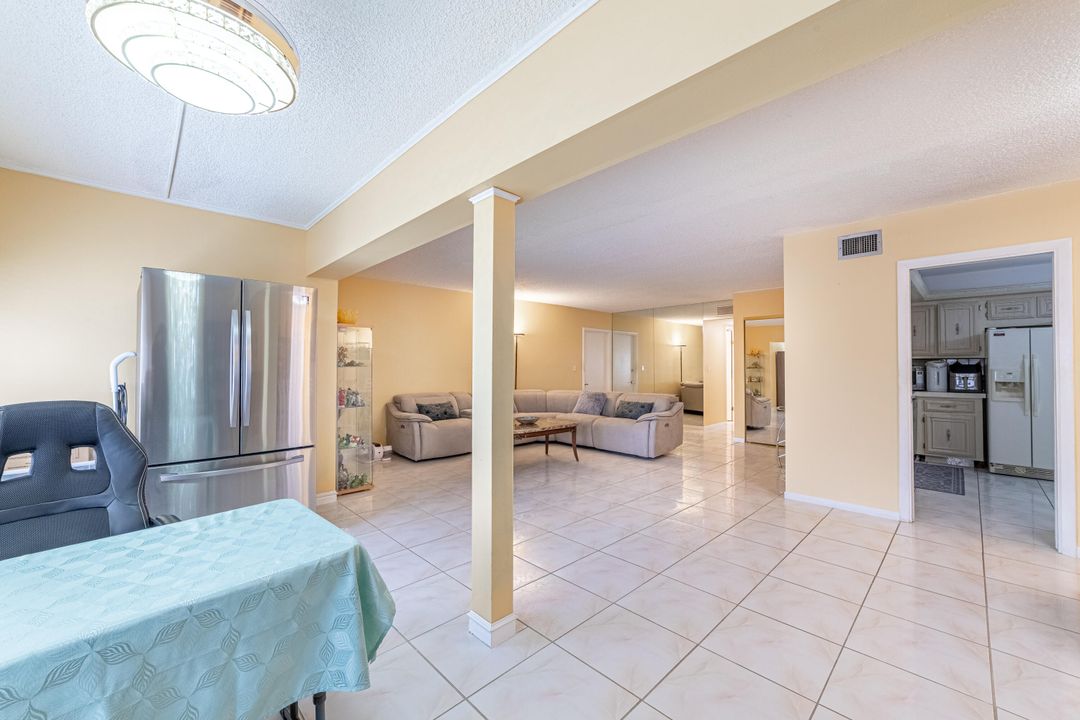 En Venta: $255,000 (2 camas, 2 baños, 1500 Pies cuadrados)