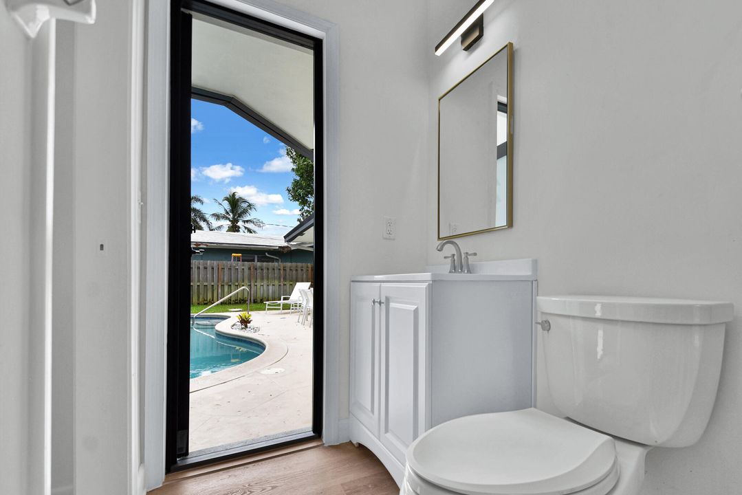 For Sale: $849,000 (4 beds, 3 baths, 1828 Square Feet)