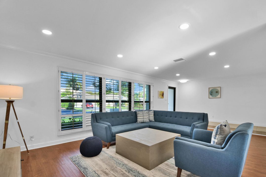 For Sale: $849,000 (4 beds, 3 baths, 1828 Square Feet)