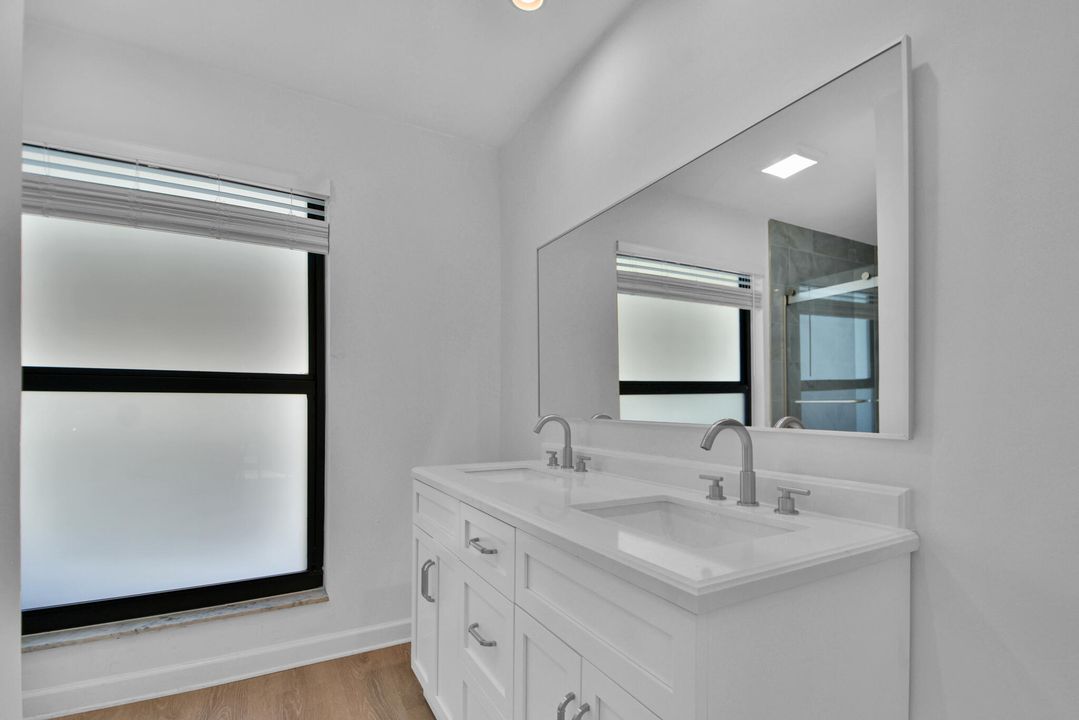 For Sale: $849,000 (4 beds, 3 baths, 1828 Square Feet)