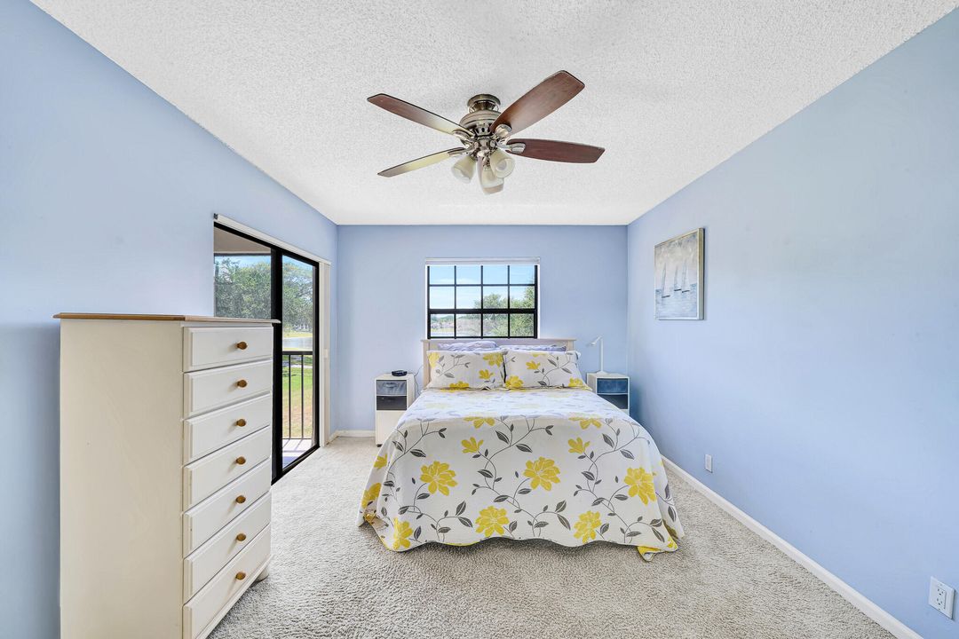 Под контрактом: $314,711 (2 спален, 2 ванн, 938 Квадратных фут)