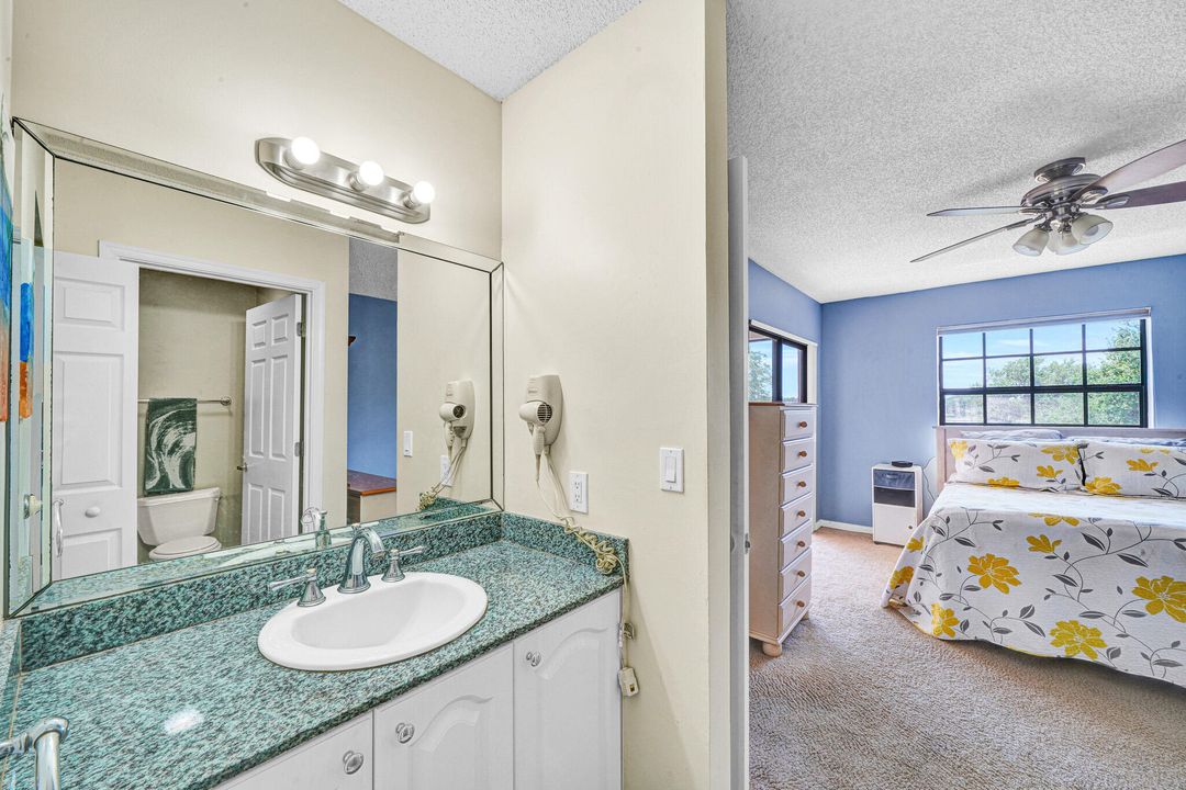 Под контрактом: $314,711 (2 спален, 2 ванн, 938 Квадратных фут)