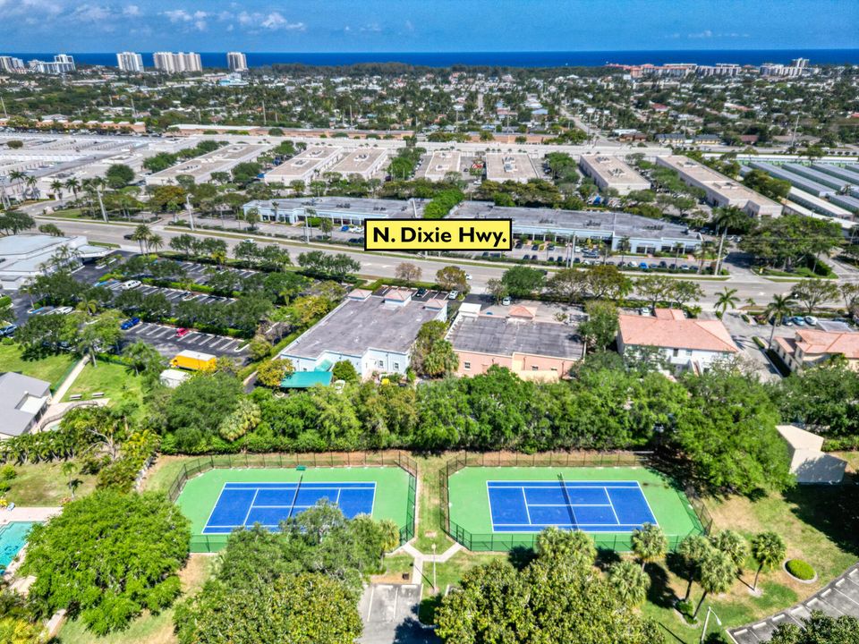 Под контрактом: $314,711 (2 спален, 2 ванн, 938 Квадратных фут)