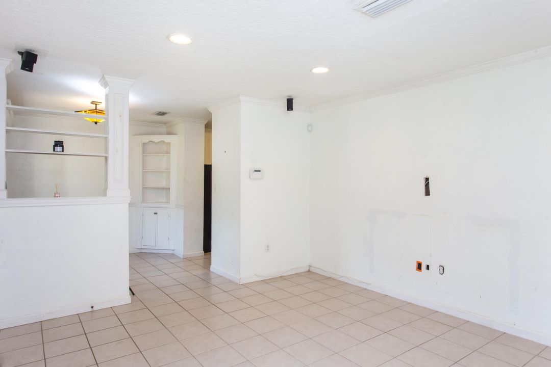 待售: $269,000 (3 贝兹, 1 浴室, 1000 平方英尺)