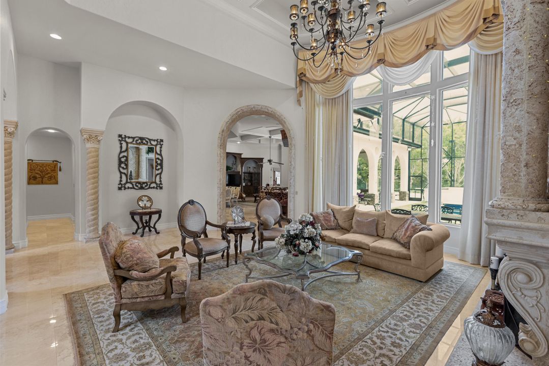 For Sale: $5,400,000 (5 beds, 6 baths, 6901 Square Feet)