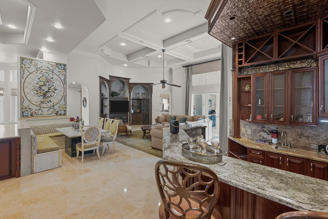 For Sale: $5,400,000 (5 beds, 6 baths, 6901 Square Feet)