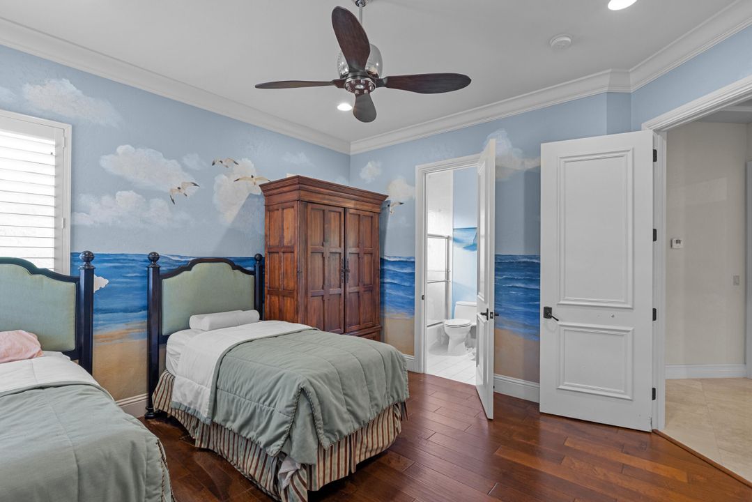 For Sale: $5,400,000 (5 beds, 6 baths, 6901 Square Feet)