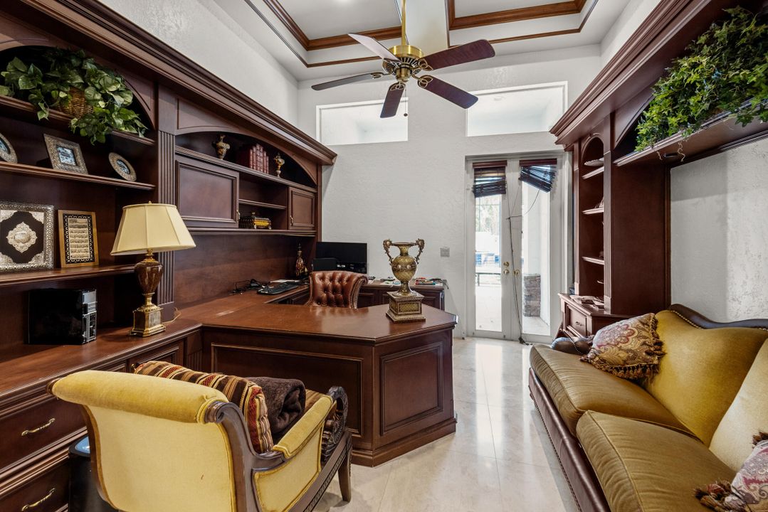 For Sale: $5,400,000 (5 beds, 6 baths, 6901 Square Feet)