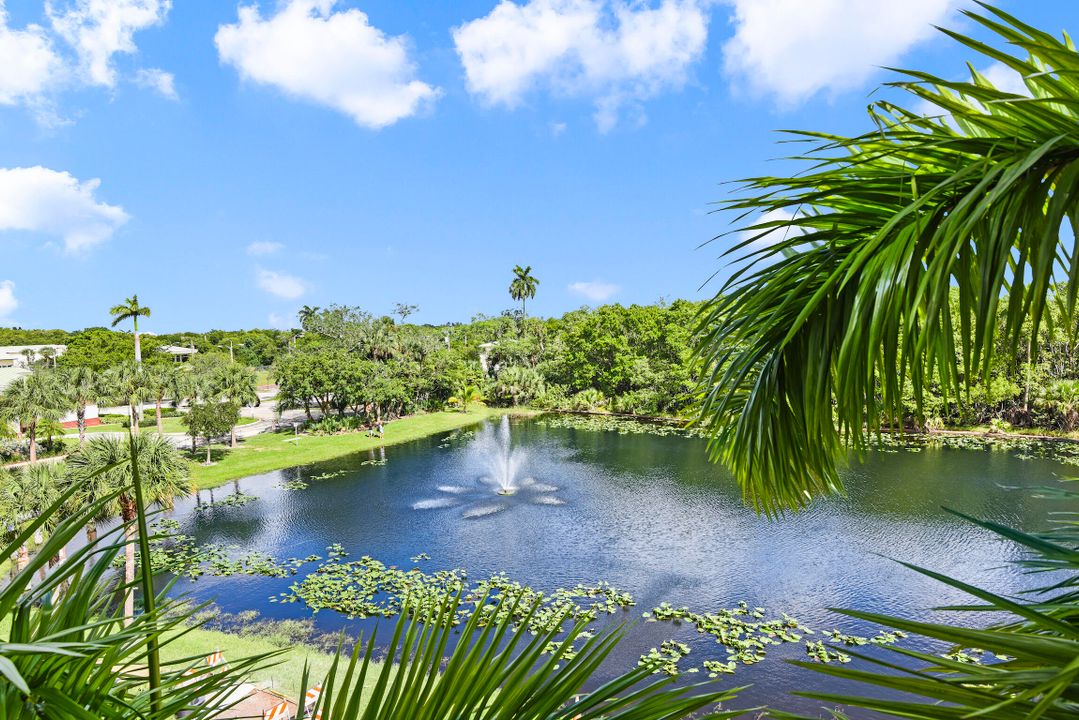 Recently Rented: $3,950 (3 beds, 2 baths, 1685 Square Feet)