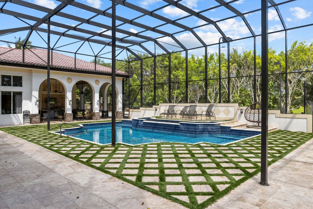 For Sale: $5,400,000 (5 beds, 6 baths, 6901 Square Feet)