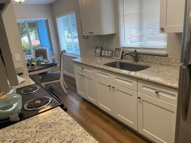 合同活跃: $1,060,000 (0 贝兹, 0 浴室, 2848 平方英尺)