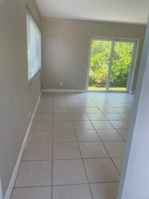 合同活跃: $1,060,000 (0 贝兹, 0 浴室, 2848 平方英尺)